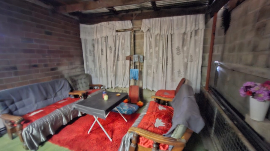 3 Bedroom Property for Sale in Lentegeur Western Cape